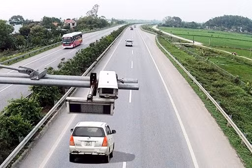 Cục CSGT lắp đặt 110 camera giám sát trên toàn tuyến. Ảnh: TL.