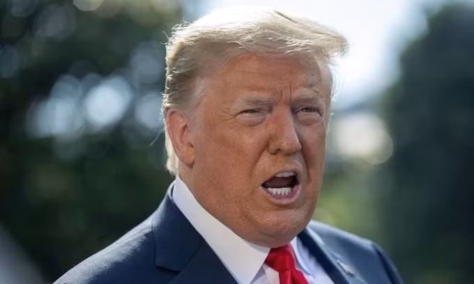 Tổng thống Mỹ Trump tại Nhà Trắng ngày 23/6. Ảnh: Reuters.
