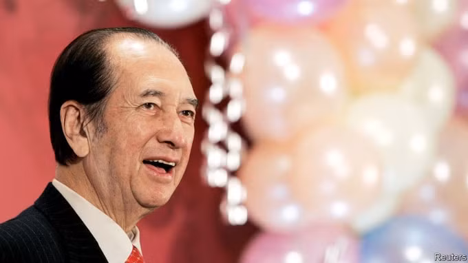 Stanley Ho mất vào ngày 26/5 vừa qua, hưởng thọ 98 tuổi, để lại 14 người con và khối tài sản trị giá hơn 6 tỷ USD. Ảnh: Reuters