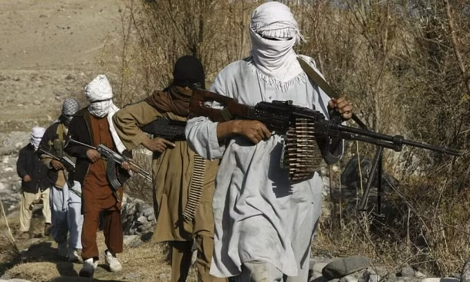 Nga phủ nhận cáo buộc tài trợ cho phiến quân Taliban tiêu diệt lính Mỹ ở Afghanistan - Ảnh: Reuters