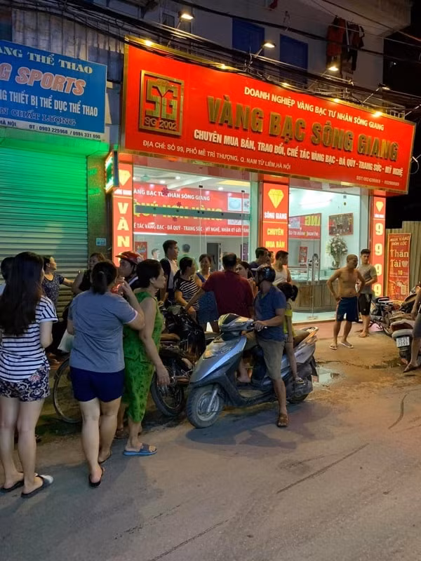 Vụ cướp tiệm vàng Sông Giang xảy ra vào đêm 26/6
