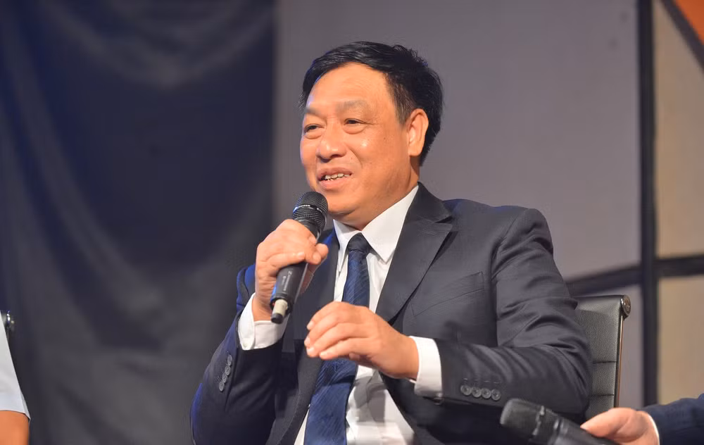 Tiến sĩ Phạm Ngọc Thạch, Giám đốc Bệnh viện Bệnh nhiệt đới Trung ương bày tỏ ý kiến.