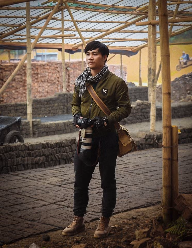 Phóng viên ảnh Ngô Nhung - Ban thể thao Báo Người lao động.
