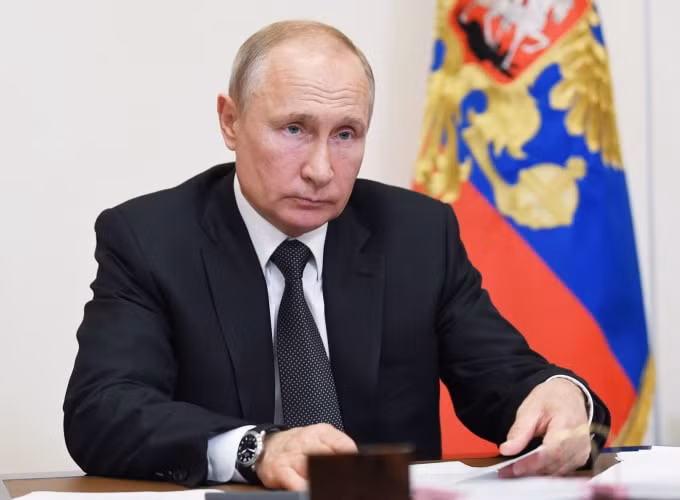 Tổng thống Putin tham gia một cuộc họp trực tuyến ngày 18/5. Ảnh: AFP