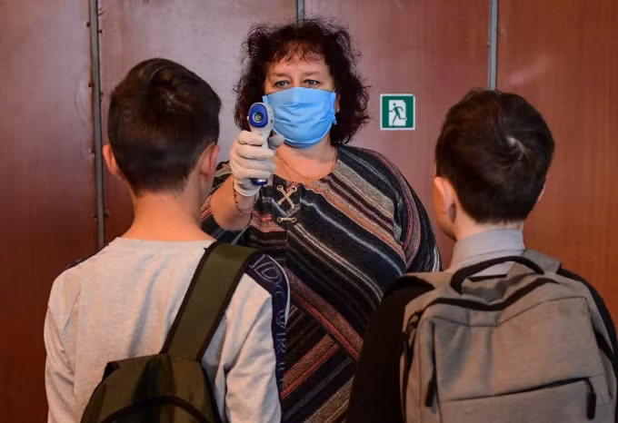 https___cdn.cnn.com_cnnnext_dam_assets_200501170630-10-education-coronavirus-restricted
