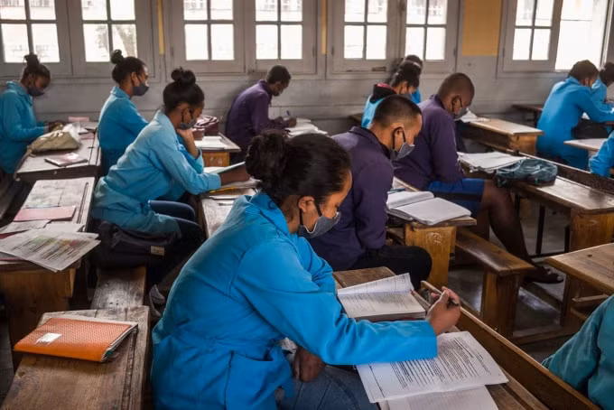 https___cdn.cnn.com_cnnnext_dam_assets_200501173221-27-education-coronavirus