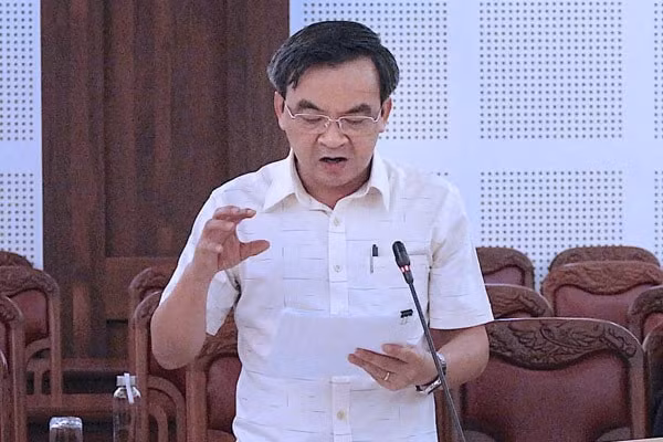 Ông Đặng Phan Chung, Ủy viên Ban Thường vụ Tỉnh ủy, Phó Chủ tịch thường trực HĐND tỉnh Gia Lai