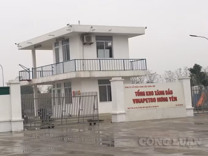 Công ty Cổ phần xăng dầu Hưng Yên có người đại diện pháp luật là ông Lâm Quang Dự đã ngang nhiên xây dựng trái phép công trình phá kè Đồng Thiện, xã Thiện Phiến, huyện Tiên Lữ, tỉnh Hưng Yên. Tỉnh Hưng Yên đã có văn bản số 165/UBND-KT1, ban hành ngày 22/1/2020 do ông Bùi Thế Cử - Phó chủ tịch UBND tỉnh Hưng Yên ký chỉ đạo xử lý sai phạm của doanh nghiệp này.