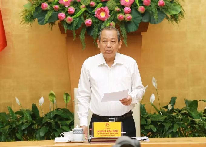 Phó Thủ tướng Thường trực Chính phủ Trương Hòa Bình chỉ đạo tăng cường công tác thanh tra, kiểm tra trong lĩnh vực môi trường, tăng cường thanh tra đột xuất. Ảnh: VGP