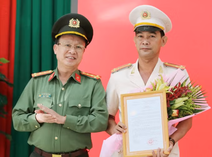 Thượng tá Phạm Thanh Tâm - Trưởng phòng CSĐT tội phạm về ma túy vừa được bổ nhiệm giữ chức vụ Phó giám đốc Công an tỉnh Long An.