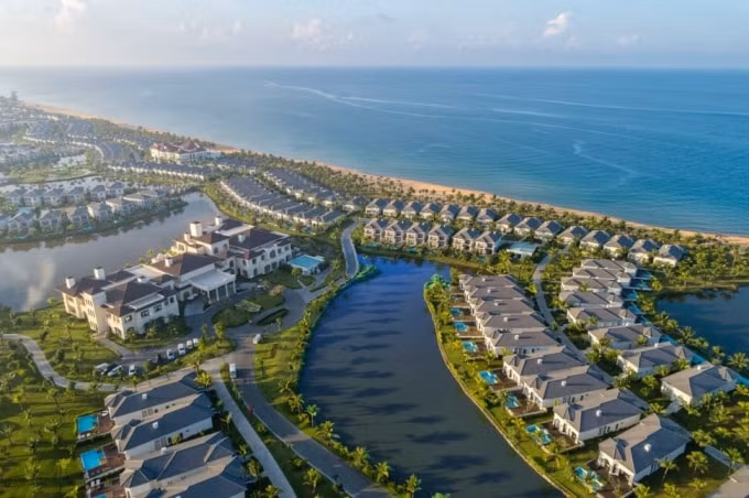 Hệ sinh thái “all in one” độc đáo của Vinpearl sẽ kết hợp với những biểu tượng trong ngành khách sạn quốc tế.