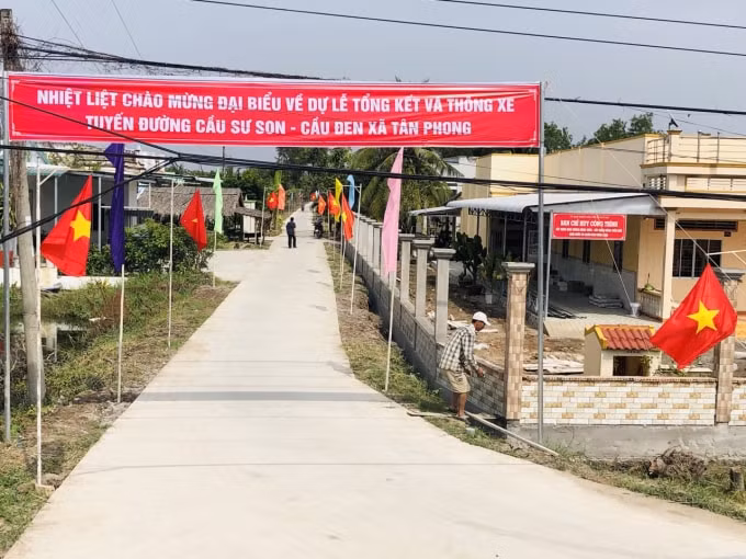 Giá Rai nỗ lực đầu tư cho hạ tầng giao thông nông thôn để tạo động lực thúc đẩy kinh tế - xã hội phát triển.