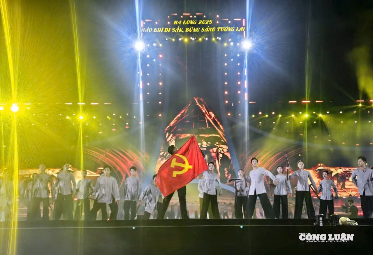 anh-16-ha-long-concert-2025.jpg