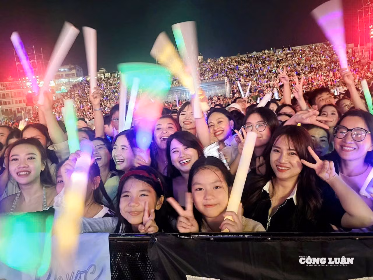anh-13-ha-long-concert-2025.jpg