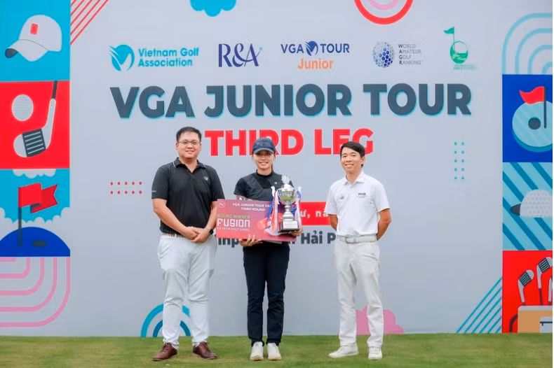 golfer le chuc an vo dich giai vga junior tour hinh 1