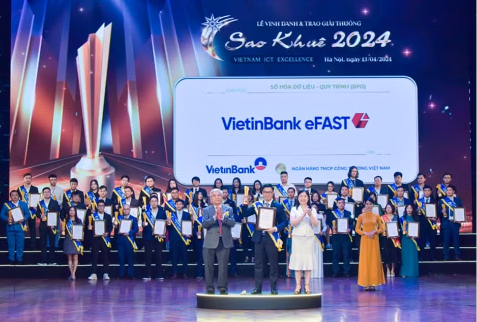 vietinbank dat 2 giai thuong sao khue nam 2024 hinh 1