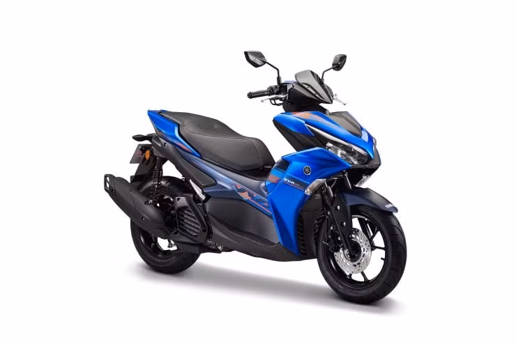 yamaha ra mat xe tay ga nvx 2024 hinh 3