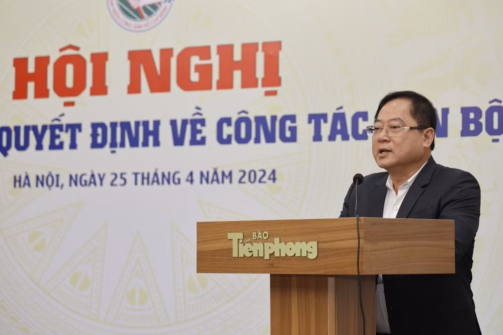 nha bao phung cong suong duoc phan cong lam pho tong bien tap phu trach bao tien phong hinh 2