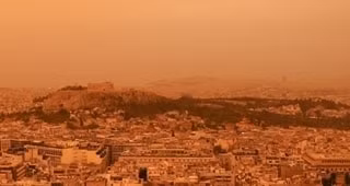 thoi tiet chau au thay doi bat thuong athens trong nhu sao hoa helsinki trang xoa hinh 1