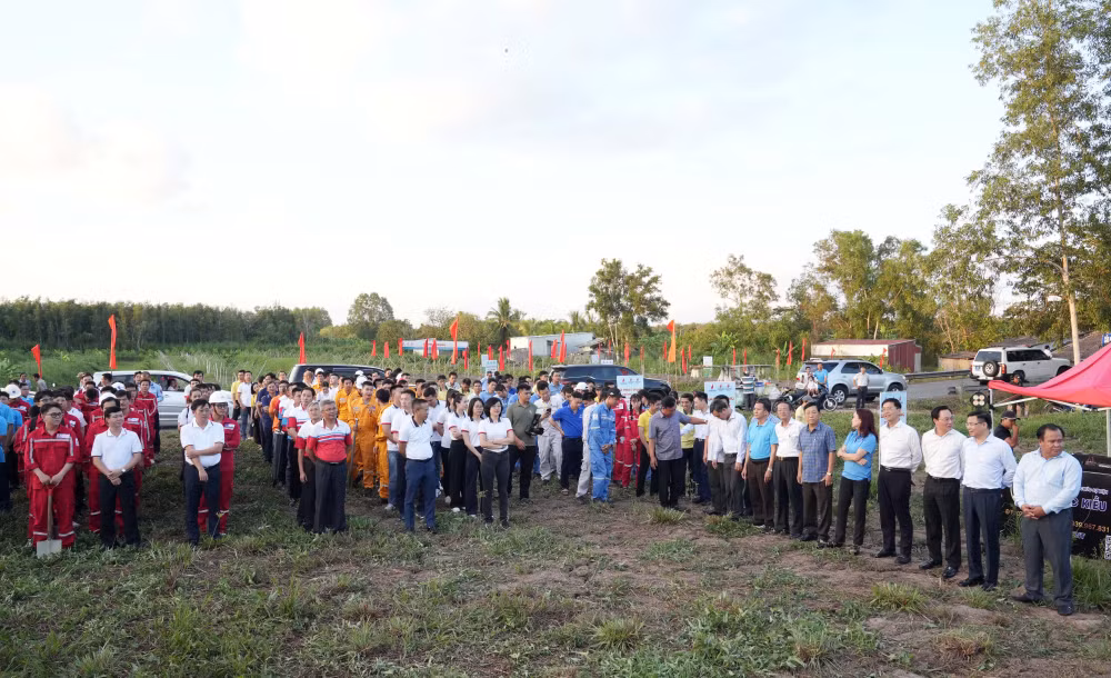 petrovietnam phat dong trong cay phuc hoi rung tren dat ngap nuoc hinh 2