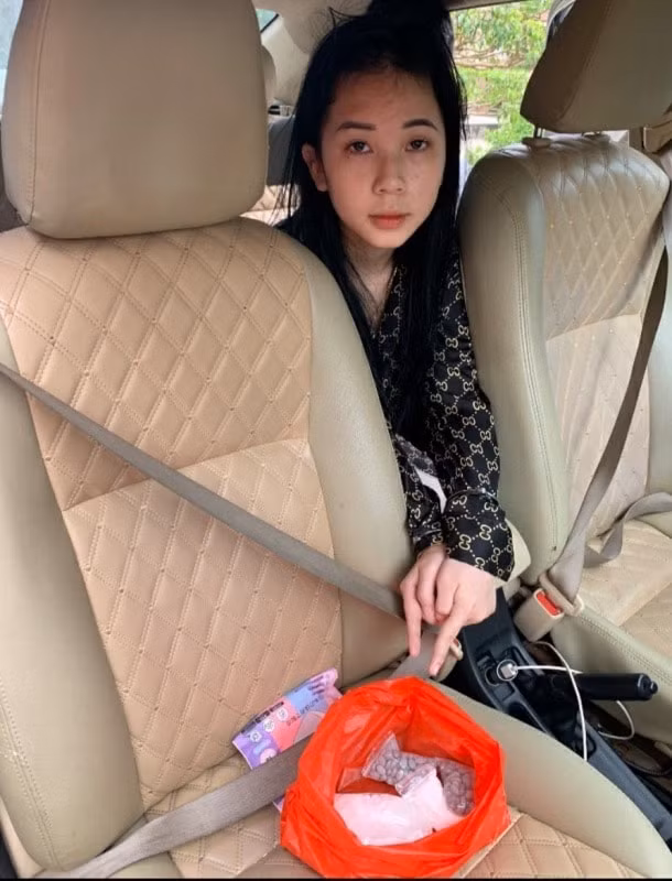 bat giu hot girl dieu hanh duong day ma tuy o ha noi hinh 1