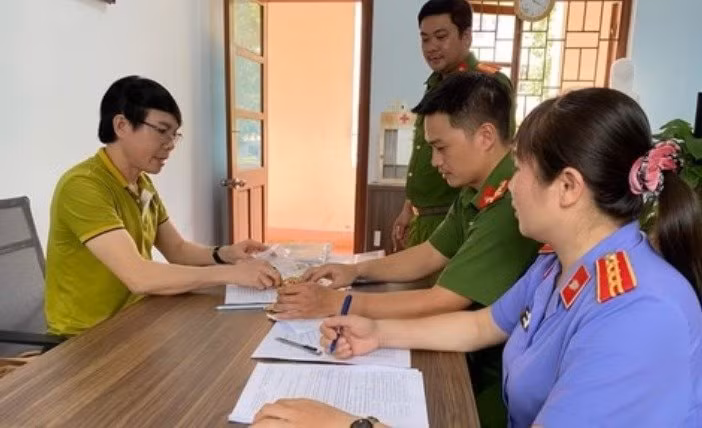 vu trom 35kg vang o dak nong da trao tra lai toan bo tai san cho chu tiem vang hinh 1