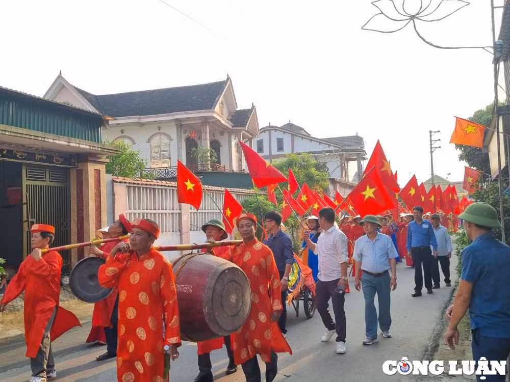 le don bang cong nhan le hoi cau ngu lang cam lam la di san van hoa phi vat the quoc gia hinh 14