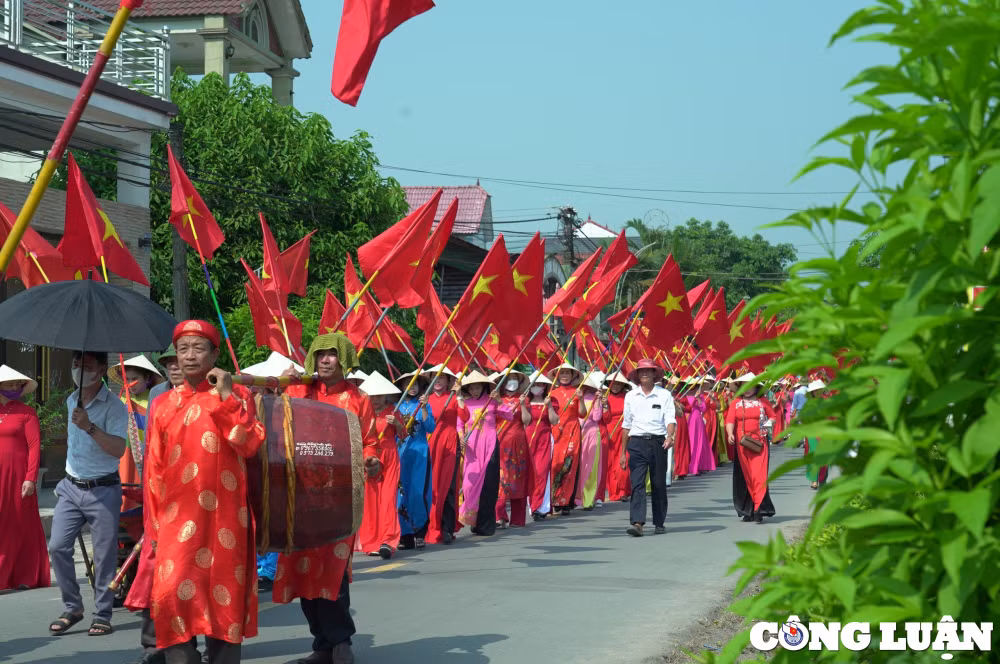 le don bang cong nhan le hoi cau ngu lang cam lam la di san van hoa phi vat the quoc gia hinh 5