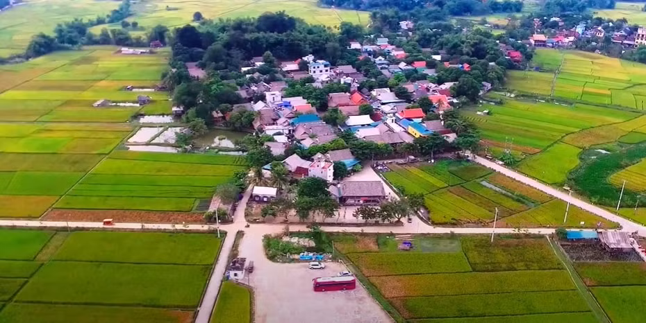 ve hoa binh kham pha ve dep tiem an cua ban lac mai chau hinh 2