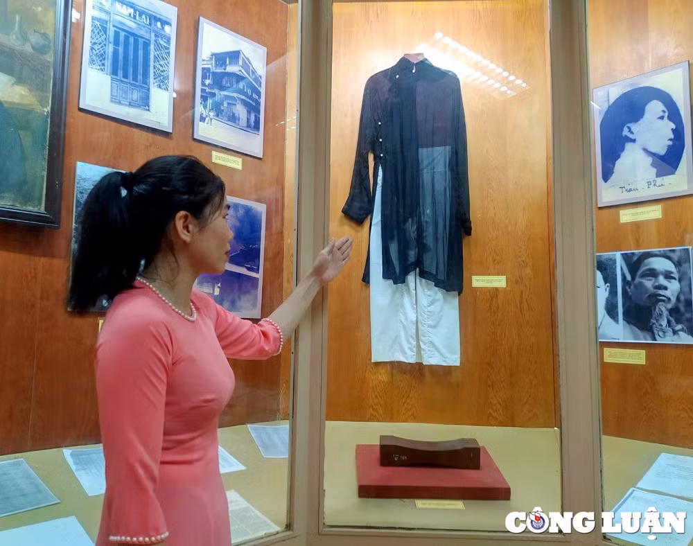 nhung ky vat thieng lieng tai hien cuoc doi su nghiep cua co tong bi thu tran phu hinh 6