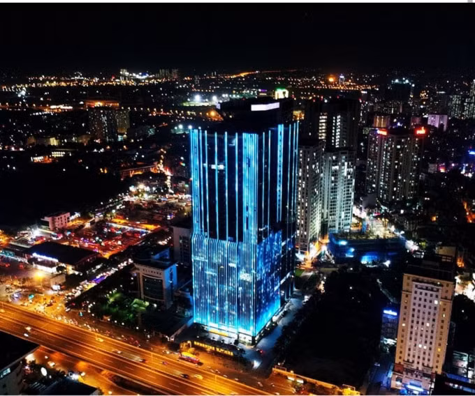 Trong bối cảnh khan hàng, Sunshine Center không chỉ là lựa chọn an cư lý tưởng mà còn là cơ hội đầu tư sinh lời hấp dẫn cho khách hàng.