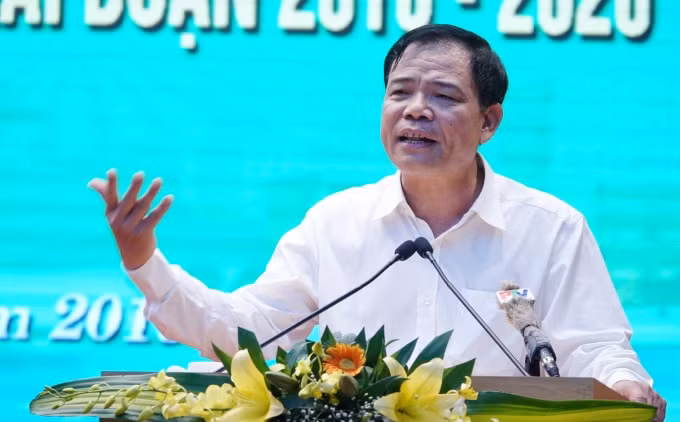Bộ trưởng Bộ Nông nghiệp và Phát triển Nông thôn Nguyễn Xuân Cường phát biểu tại Hội nghị.