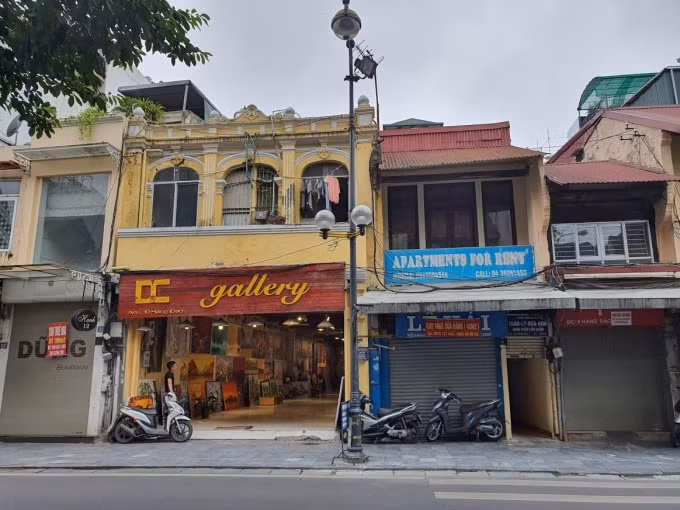 Nhiều mặt bằng cho thuê giảm giá nhưng vẫn ế