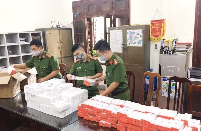 Tang vật tại cơ quan điều tra
