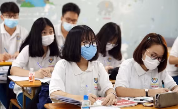 Kỳ thi tốt nghiệp THPT năm nay đối diện với áp lực lớn từ dịch bệnh Covid -19 đang bùng phát (ảnh minh họa - nguồn internet).