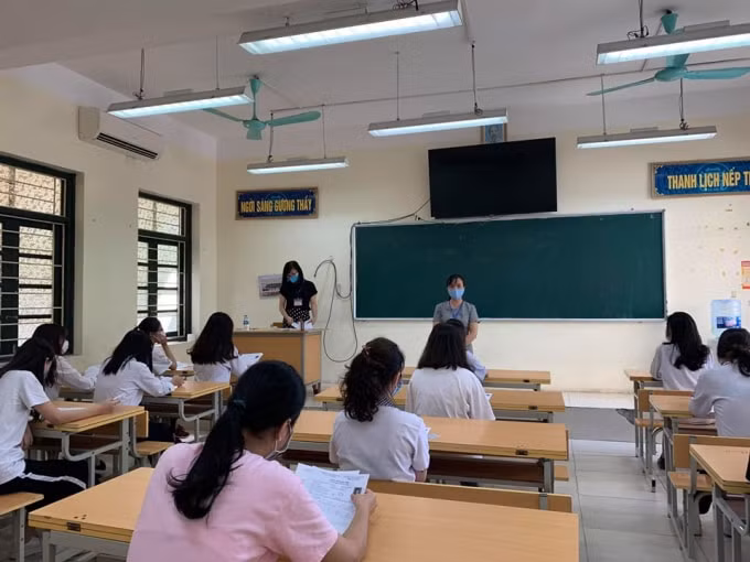 Môn Văn là môn thi viết duy nhất trong Kỳ thi tốt nghiệp THPT 2020 (ảnh Trinh Phúc).