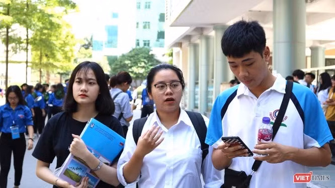 Thí sinh dự thi THPT quốc gia. (ảnh VietTimes)