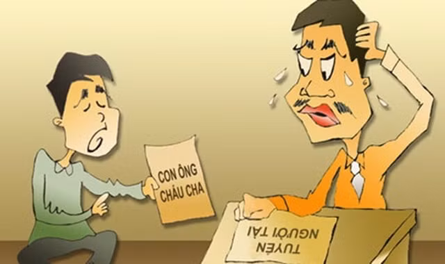 Dư luận thời gian qua rất bức xúc với tình trạng “cả họ làm quan” - một dạng 