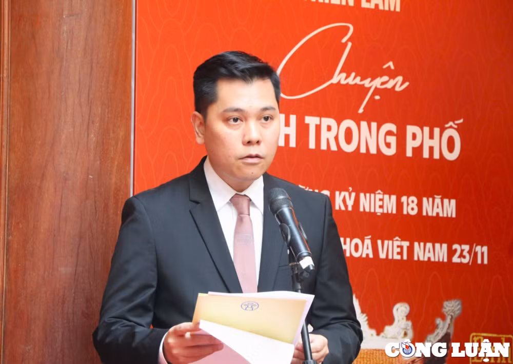 an tuong khong gian trung bay trien lam chuyen dinh trong pho hinh 1