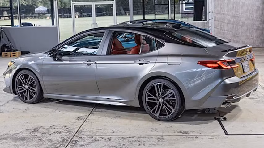 can canh toyota camry 2025 hinh 5