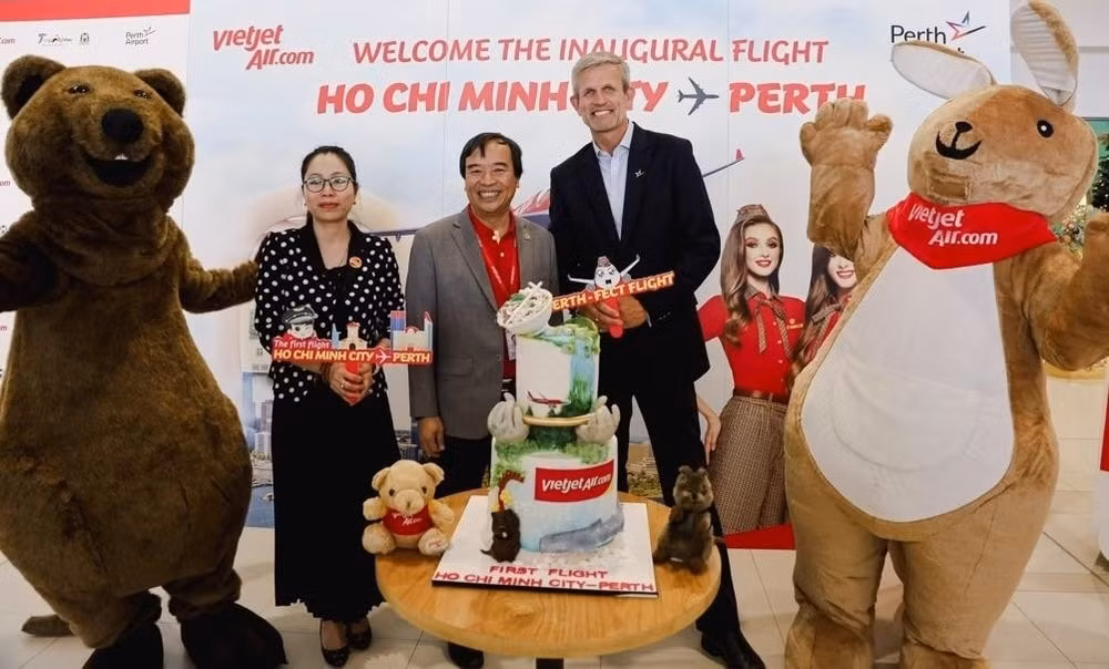 tin vui duong bay den perth adelaide cua vietjet vua khai truong hinh 4
