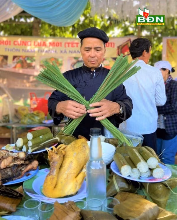 dak nong phuc dung le hoi kin khau mo cua nguoi thai hinh 2