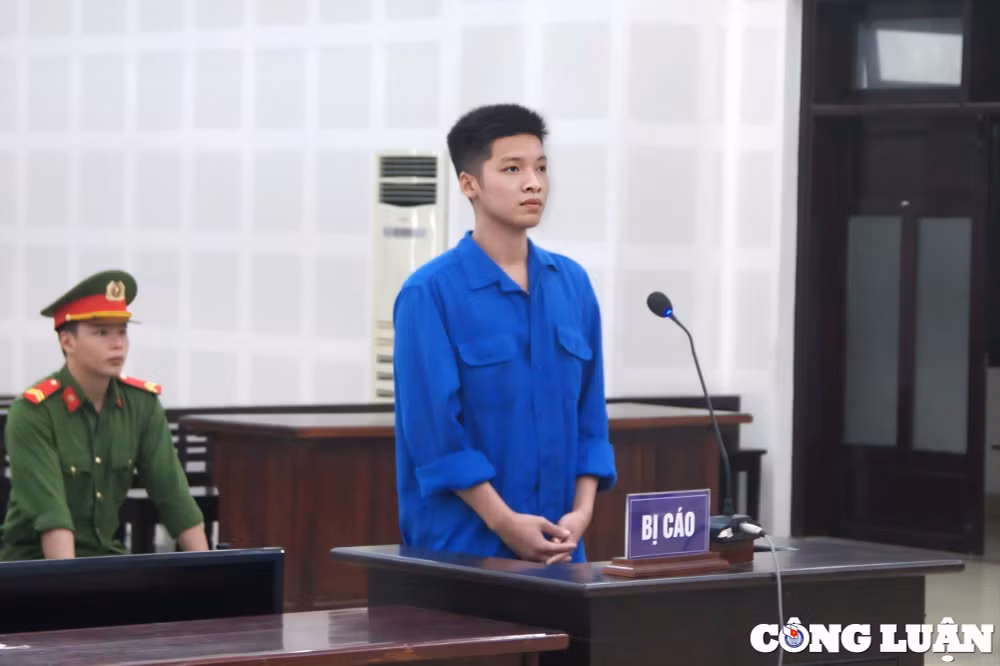 thanh nien 25 tuoi linh an tu chung than vi mua ban ma tuy hinh 1