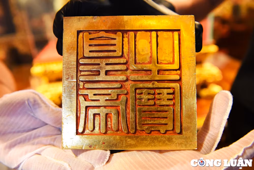 chiem nguong an vang hoang de chi bao nang hon 10kg vang o bac ninh hinh 7