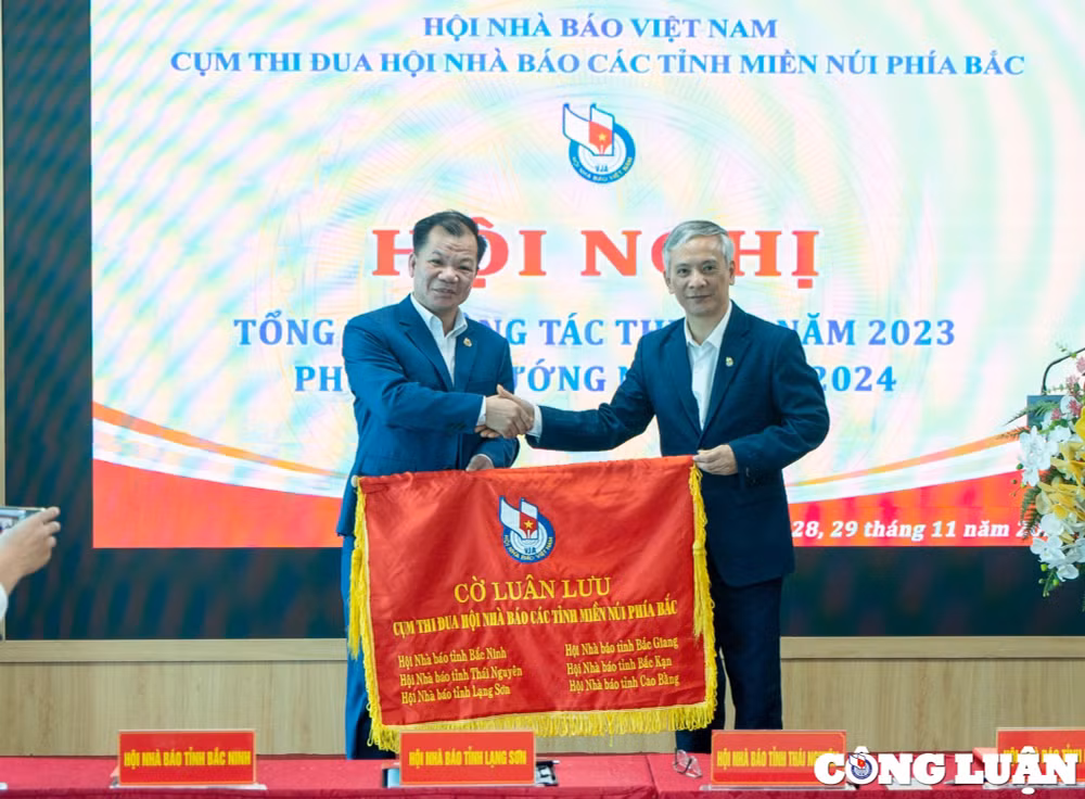 cum thi dua hoi nha bao cac tinh mien nui phia bac phan dau hoan thanh cac nhiem vu ke hoach da de ra hinh 2