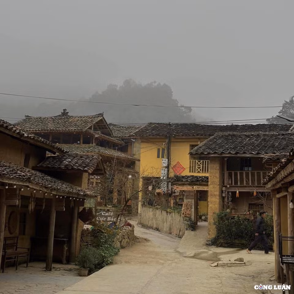 ve tham mien co tich lo lo chai ha giang hinh 1