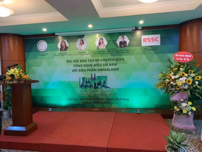 Công ty Linh Ngân tổ chức hội thảo ở nhiều tỉnh, thành để quảng bá sản phẩm mỹ phẩm mà họ phân phối. (Ảnh: NVCC).