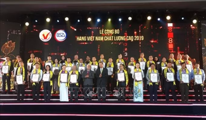 Hình ảnh tại Lễ công bố Hàng Việt Nam chất lượng cao. Nguồn: TTXVN