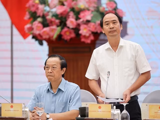 vu viec mai am hoa hong la vu bao luc bao hanh tre em va loi dung tu thien nhan dao hinh 1