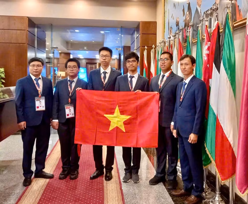 doi tuyen olympic tin hoc cua hoc sinh viet nam nam top 4 doi manh nhat the gioi hinh 1